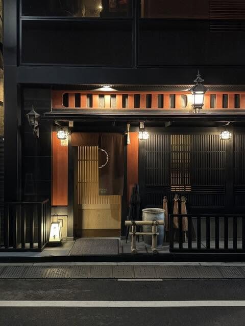 完全紹介制の名店『井雪』は、日本料理を愛するすべての方に訪れていただきたい場所ですの写真 3