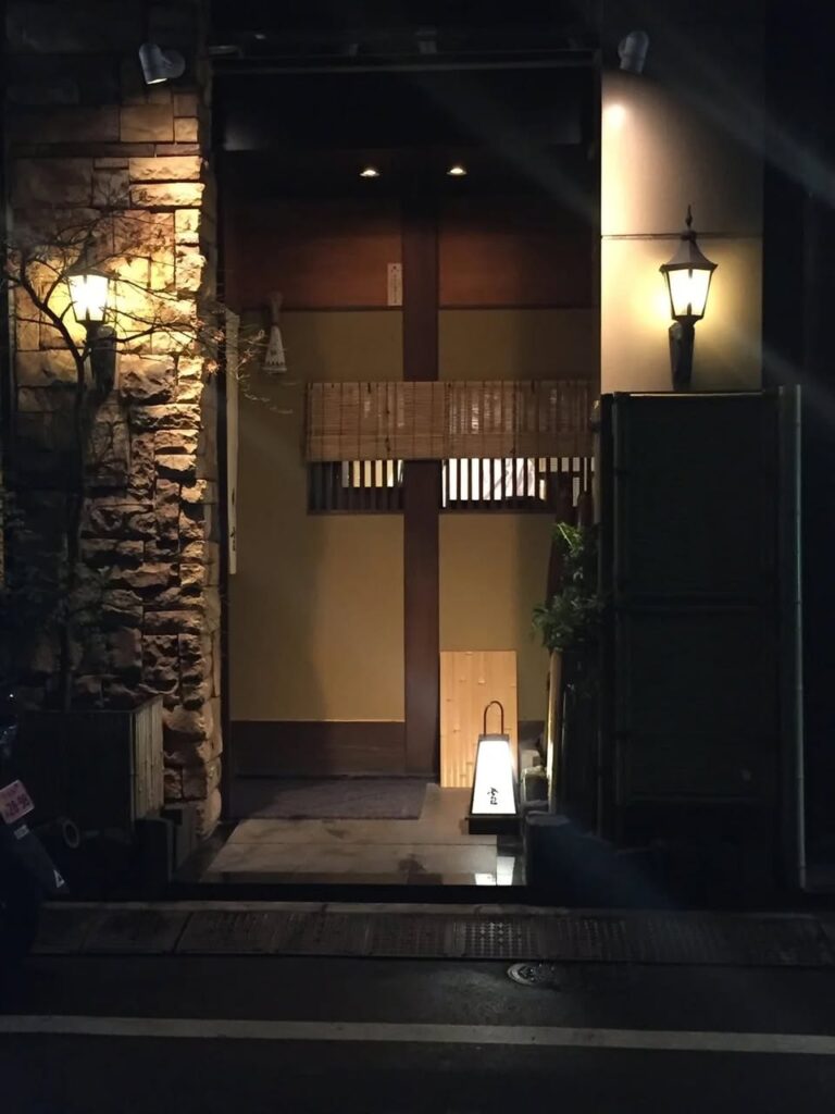 完全紹介制の名店『井雪』は、日本料理を愛するすべての方に訪れていただきたい場所ですの写真 4